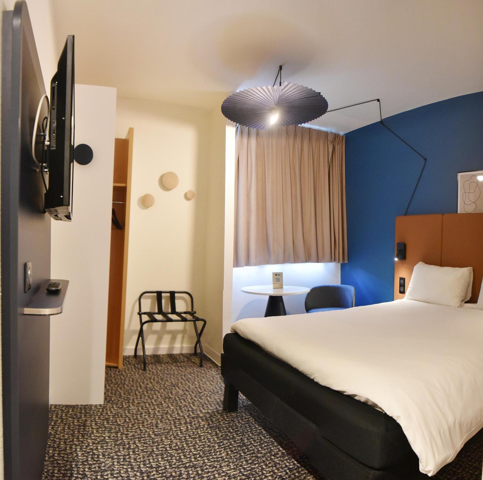 Ibis Laval Le Relais D'Armor Hotel Changé Eksteriør billede