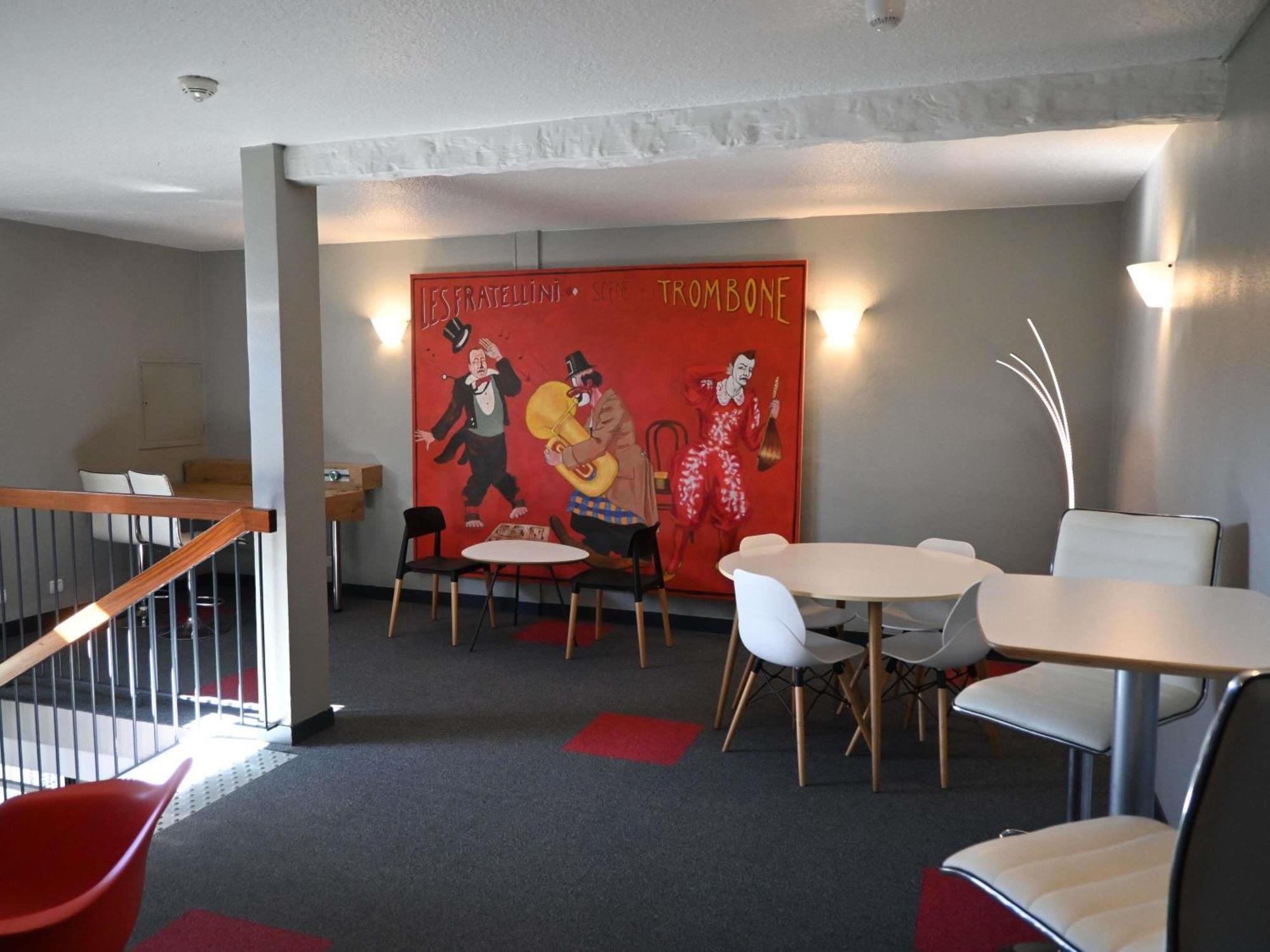 Ibis Laval Le Relais D'Armor Hotel Changé Eksteriør billede